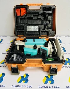 Nikon NPR-352 Totalstation - Bild 1 von 12