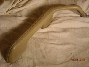 OEM REAR PASSENGER SIDE DOOR ARM/HANDLE MERCEDES W114 W115 220D 1973 1972 1974 - Bild 1 von 1