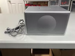 Geneva Model S weißes iPod Soundsystem Dockingstation - getestet AUX, ohne Fernbedienung oder Ständer - Bild 1 von 14