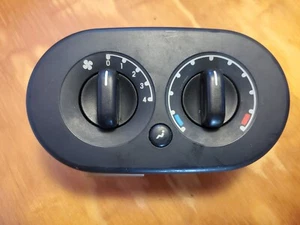 2003 FORD EXPLORER REAR AC HEATER TEMPERATURE CLIMATE CONTROL SWITCH OEM - Picture 1 of 5
