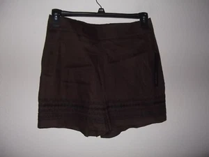 APT 9 - WOMEN - MID RISE SHORTS - BROWN - MEDIUM - RETAILS @ 40.00(AC-40-36) - Picture 1 of 4