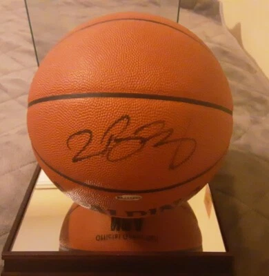 Lebron James Autographed Spalding Basketball Vintage COA UpperDeck  - Image 1 of 4