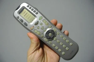 URC MX-350 OSIRIS MULTI-DEVICE PROGRAMMABLE UNIVERSAL REMOTE CONTROL - Picture 1 of 3