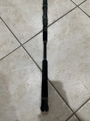 Caña de pescar giratoria St. Croix Rift Jigging XXH. 5’6”. .MRSP $310. MODELO NUEVO Foto 1 de 4