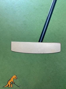 Used RH SeeMore FGP 34” Blade Putter The SeeMore - Picture 1 of 9