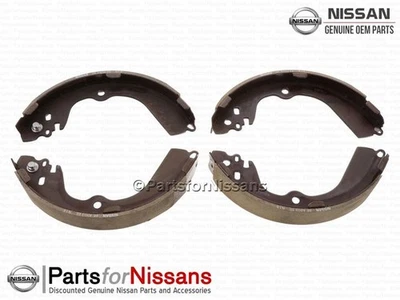 Zapatas de freno traseras originales Nissan NV200 NV TAXI - NUEVAS OEM Foto 1 de 4