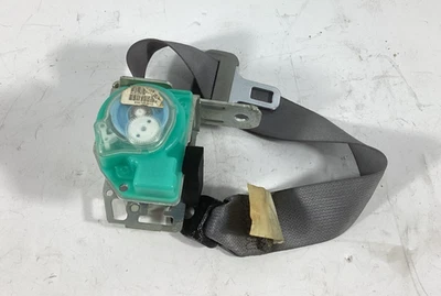 2009 - 2010 丰田卡罗拉左后驾驶员侧座带原始设备制造商。 — 第 1/4 张图片