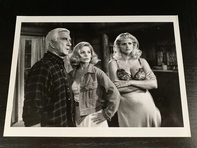 Anna Nicole Smith Priscilla Presley Leslie Nielsen The Naked Gun Original Photo - Image 1 of 4