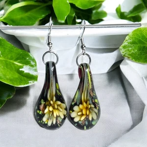 Orecchini pendenti in vetro artistico stile Murano fatti artigianalmente gancio 2,25" - Foto 1 di 10