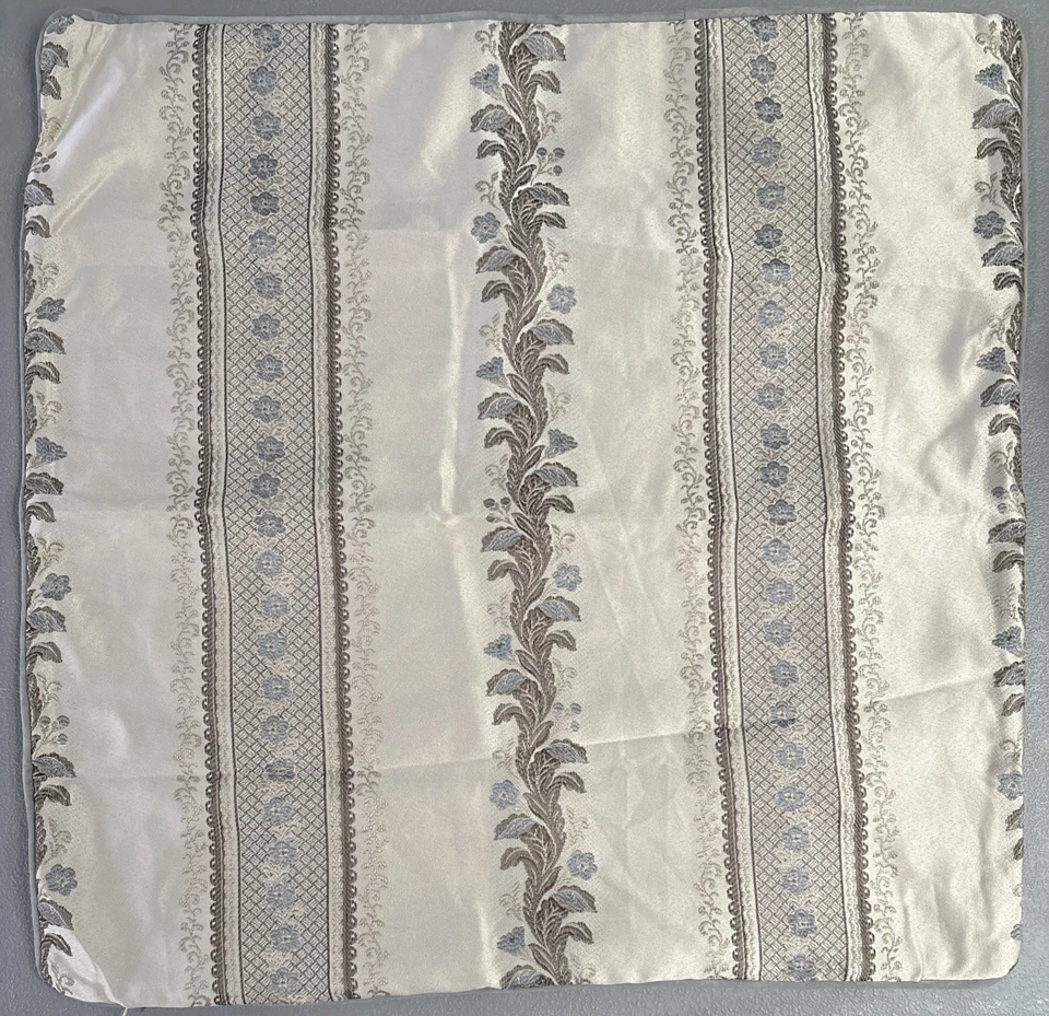 J. Queen  EURO SHAM Linen 26 x 26 Floral Vine Blue Brown Beige Polyester Luxury - Image 1 of 4