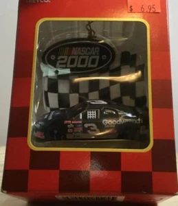 DALE EARNHARDT XMAS ORNAMENT COMBO PACK, VERY MINOR SHELF WEAR ON PACKAGE ONLY. - Picture 1 of 11