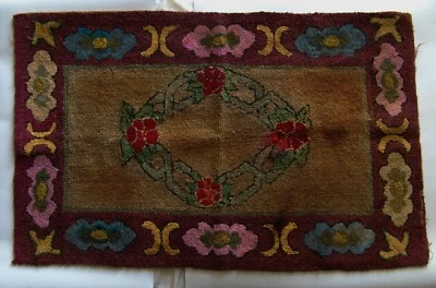 Antique - Early 20th century Canadian hook rug - 38¼" x 24" - Image 1 of 4