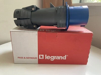 Pass Seymour / LEGRAND PS460P9-S Pin & Sleeve Plug, 3P-4W, 60A 250VAC Impermeable Foto 1 de 4
