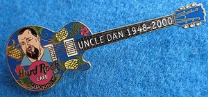 GUITARRA DE PIÑAS COMERCIANTE COLECCIONISTA TÍO DAN PIN ESTOCOLMO Hard Rock Café PIN - Imagen 1 de 1