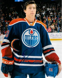 RYAN NUGENT HOPKINS signed 8x10 photo EDMONTON OILERS - Picture 1 of 1