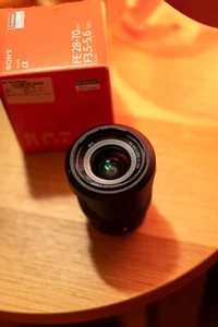Sony FE 28-70mm F3.5-5.6 OSS Full Frame Lens for E-Mount - Picture 1 of 5