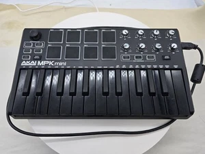 AKAI Professional MPK Mini MIDI Pad Controller and Keyboard Tested Used - Picture 1 of 12