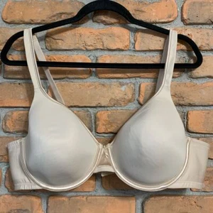 Vanity Fair Womens 42C Bra 75335 Beige Body Caress Full Coverage Underwire Basic - Picture 1 of 4