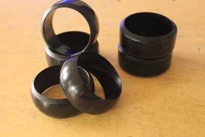 1:10 Driftreifen-Set 4St von "MST" + 2 Reifen von Yokomo neu ohne OVP - Bild 1 von 4