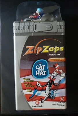 Radio Shack Cat In The Hat 2003 cremallera micro RC nuevo en paquete Foto 1 de 4