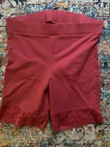 Torrid Shorts 2 - Picture 1 of 2