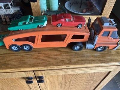 Vintage 1970's Structo Auto Transport Car Carrier Hauler Plus 3 Cars - Image 1 of 4