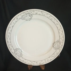 Vtg J & C Bavaria 9.75" Dinner Plates Art Deco Stylized Roses Outlined Unusual - Picture 1 of 7