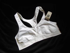 NWT White Nylon Stretchy Unlined Wireless Vintage VASSARETTE Racerback Bra 38/40 - Picture 1 of 5