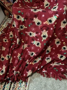 Handgefertigte Fleece Krawattendecke Weihnachten - Bild 1 von 4