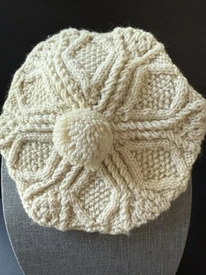 Vintage Womens Hand Knitted Wool Newsboy Cap Hat Beige Beanie Beret Cam Unisex - Image 1 of 4