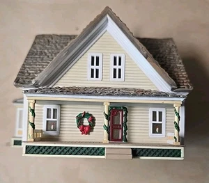SARAH'S PRAIRIE HAUS ZUSAMMENGEBAUTES MODELLEISENBAHNGEBÄUDE HO-SPUR VON HALLMARK 1994 - Bild 1 von 5