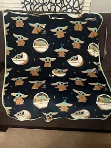 Star Wars Baby Yoda Fleece Grogu Blanket Throw 46x35 Toddler. - Picture 1 of 9