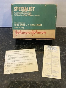 ￼ Vintage Johnson & Johnson Plaster Bandages Extra-Fast-Setting 3”x 3 yards ￼ - Picture 1 of 7