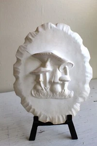 Unpainted Oval Greenware Parasol Mushroom Plaque Gallery Wall Paint Your Own - Picture 1 of 7