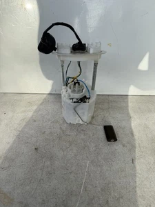 2017 - 2019 DODGE CHARGER 3.6 V6 FUEL GASOLINE TUNK PUMP SENDING UNIT - Picture 1 of 5
