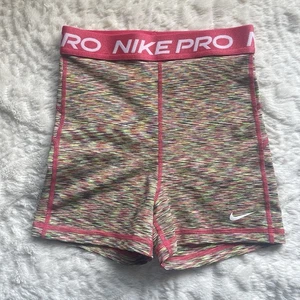 Nike Pro Pantaloncini Donna Multicolore 3'' Atletici High Rise 3" Spandex Taglia XS - Foto 1 di 6