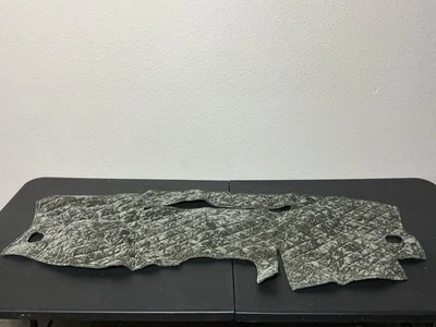 Cubierta de alfombrilla de tablero para Mercury Mountaineer 2002-2005 (alfombra de polietileno) Foto 1 de 3