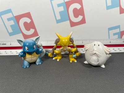 Lote Figuras Pokemon Nintendo TOMY Hasbro CGTSJ USADAS Wartortle Alakazam Chansey Foto 1 de 4