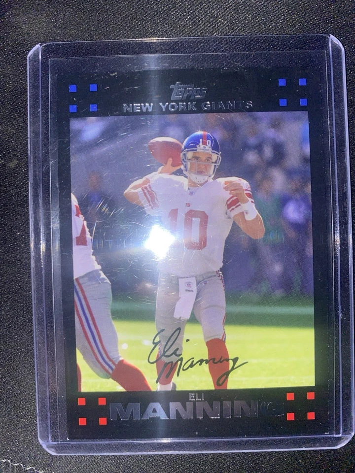 2007 Topps - Eli Manning #30 - Image 1 of 1