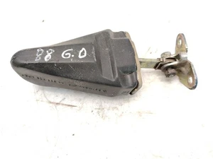 Volkswagen Vento SDI 1993 Hinten Rechts Türfangband Türfeststeller Türstopper  - Bild 1 von 5