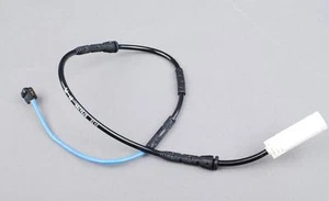 1 piece Front Brake Pad Wear Sensor for BMW E82 Coupe 2007-2013 135i - Picture 1 of 1