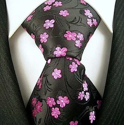 Corbata Floral Negra y Rosa - Corbata Floral Tejida Jacquard - Prendas para el Cuello Negro Rosa Foto 1 de 4