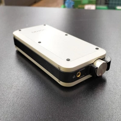 Denon DA-10 Portable DAC Headphone Amplifier USB DSD 5.6MHz Hi-Res Silver - Image 1 of 4