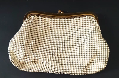 VTG Whiting & Davis USA #2918 Gold Tone White Mesh Bag Clutch 6" L - Image 1 of 4