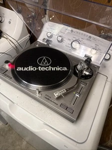 Audio-Technica AT-PL120 Direct Drive Professional Turntable - Picture 1 of 24
