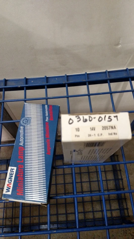 10 2057NA WAGNER, carquest , Sylvania MINIATURE LAMPS - Image 1 of 1