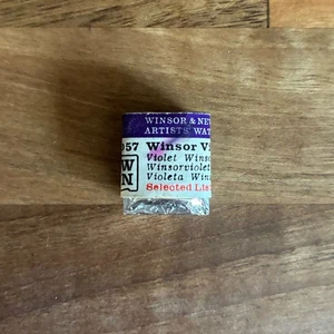 Winsor & Newton Artists’ Watercolour Paint Half Pan Winsor Violet Vintage - Picture 1 of 4