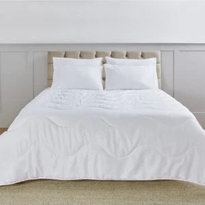 Dual Duvet Made for Two - 4.5tog and 10.5 Tog Partner Duvet King Bed Size - Picture 1 of 1