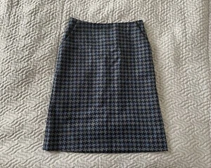 Laura Ashley woman’s 100% Moon blue check wool skirt, size 8 - Picture 1 of 8