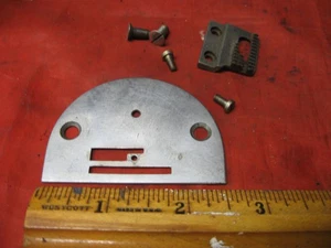 Singer Sewing Machine 201-2 NEEDLE PLATE & SCREWS FEED DOG VINTAGE - Picture 1 of 2